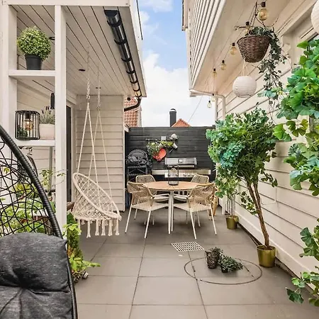 Dinbnb L Skansen Funhouse - 400m To Bryggen Gym & Parking Feriehus
