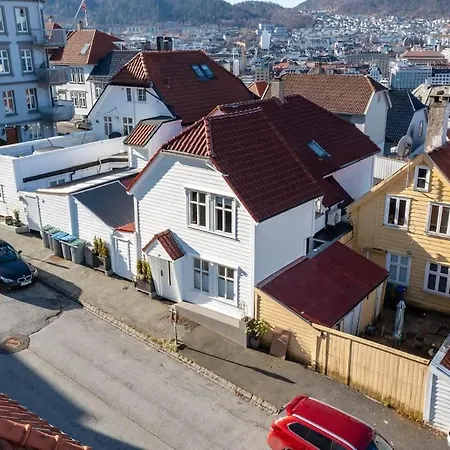 Dinbnb L Skansen Funhouse - 400m To Bryggen Gym & Parking Σπίτι διακοπών Μπέργκεν